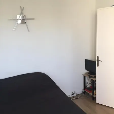 Quarto em Acomodações Particulares à Louer 1 à 2 Personnes